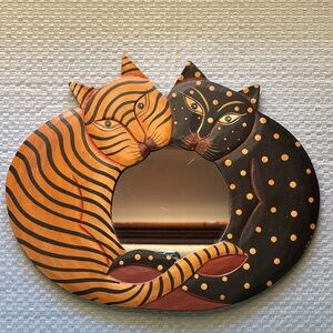 Charming Wooden Cat Wall Mirror - Black and Brown